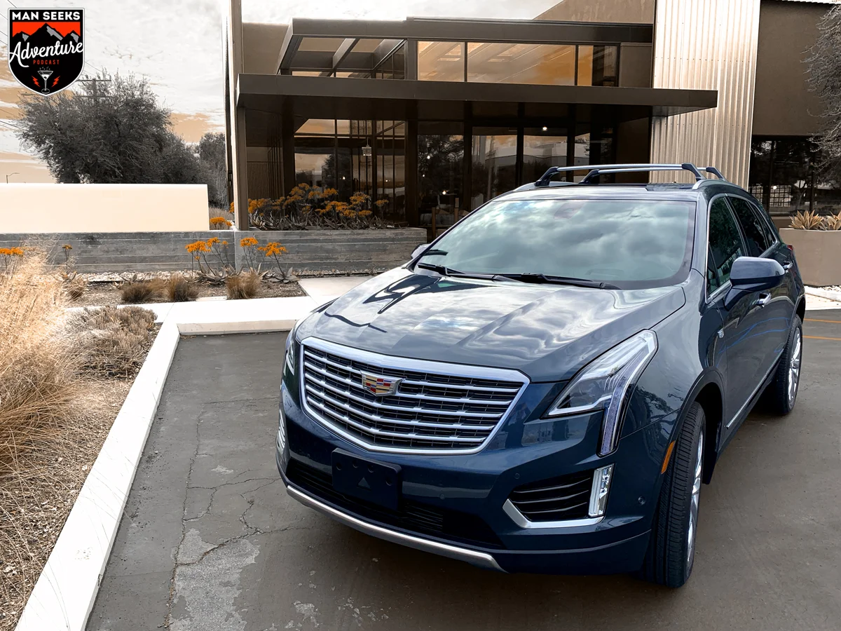 CADILLAC 04.jpg