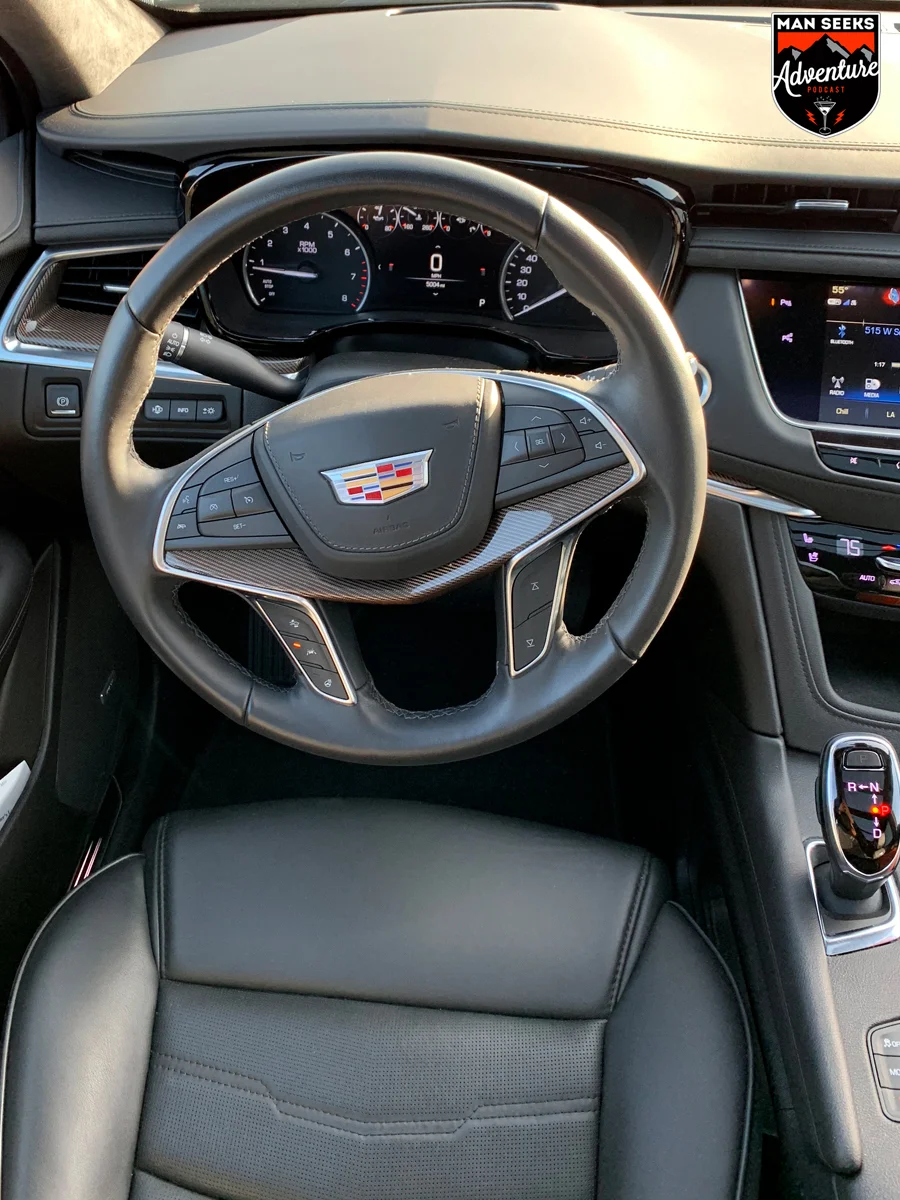 CADILLAC 25.jpg
