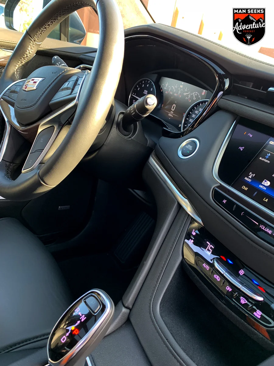 CADILLAC 28.jpg