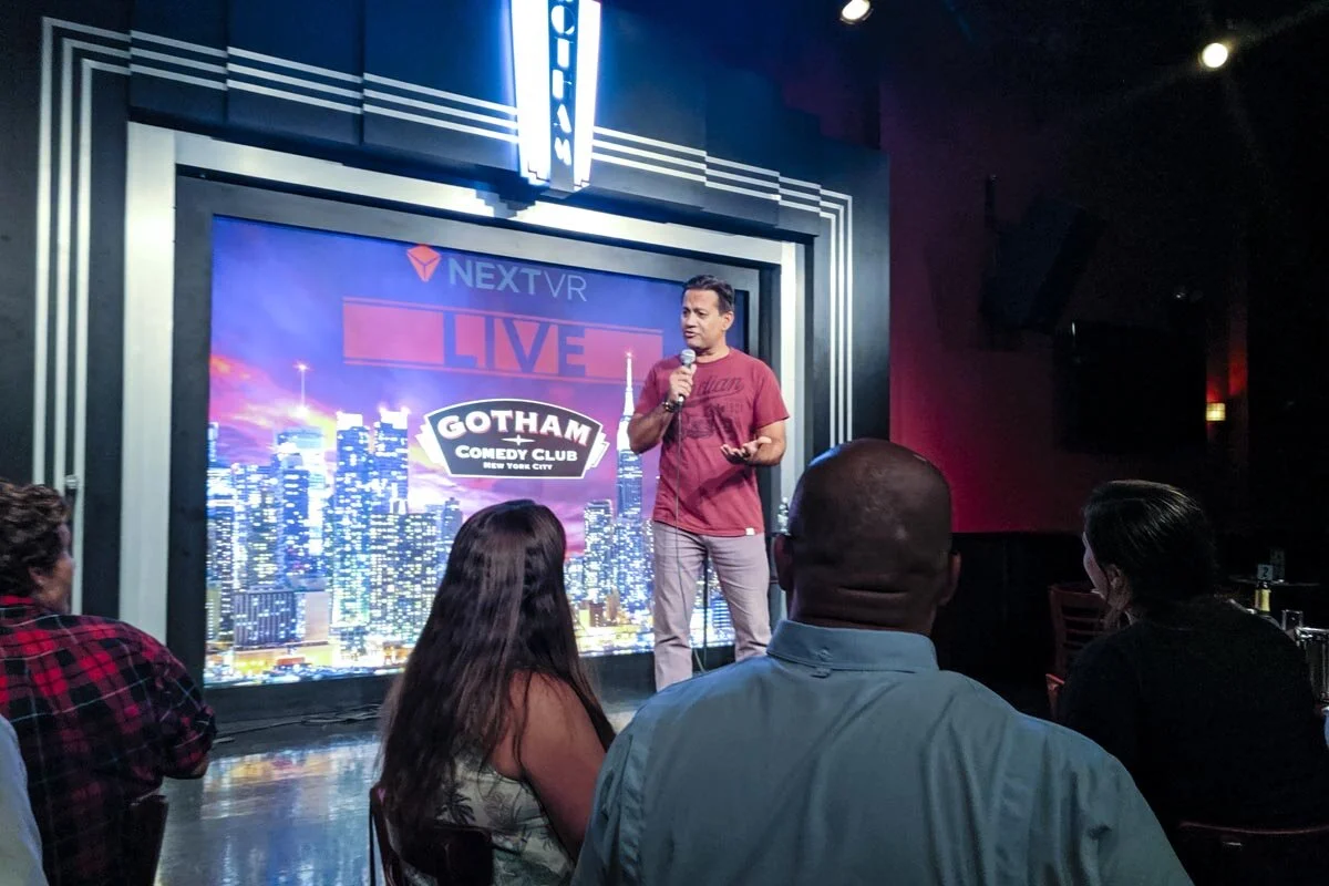 Rahul-performing-standup.jpg