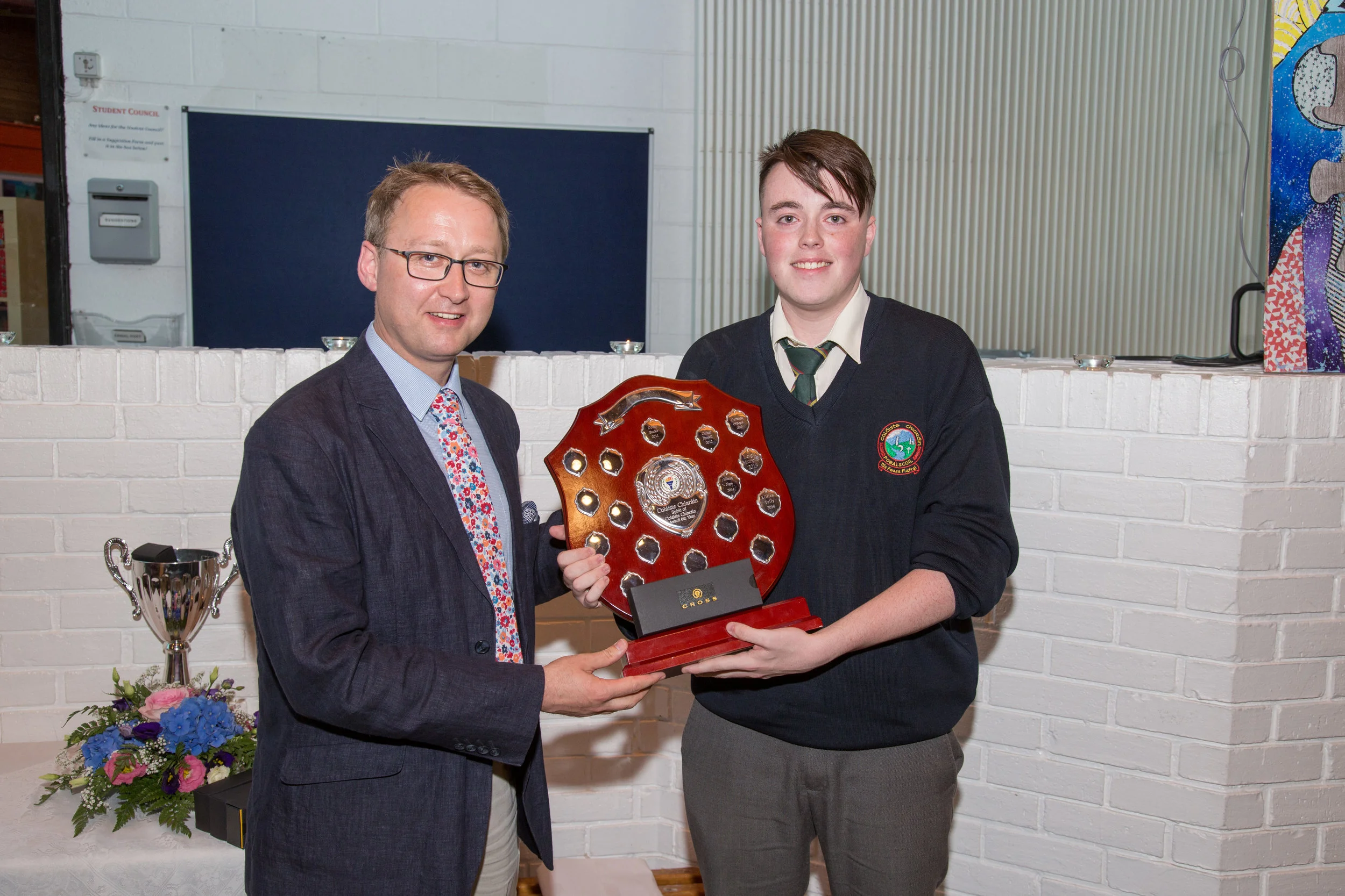 Mr Micheal Kilcrann representing BOM presenting Ciaran Griffin with "Spirit of Colaiste Chiarain 2017"