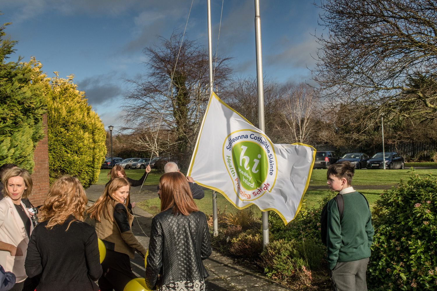 flag raising reduced-11.jpg