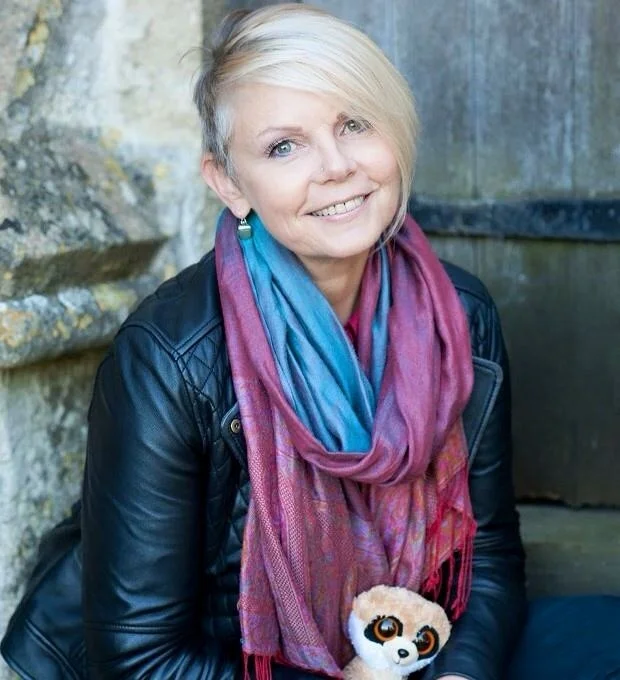 TV Parenting Expert and TEDxBristol Jane Evans joins the line-up for the YOGADOO for Parents Day later this month