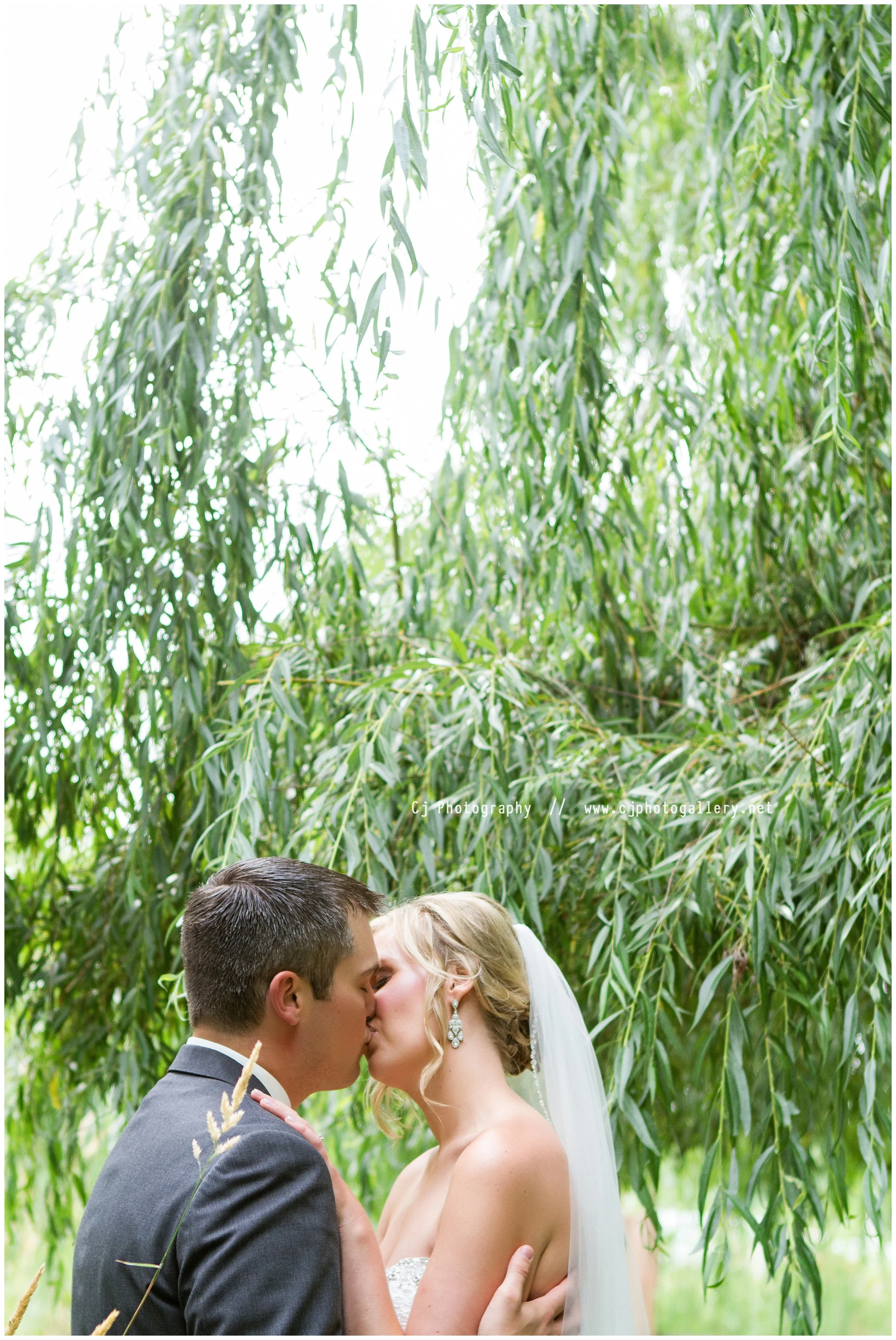 Cj Photography | Wisconsin Wedding Photography
