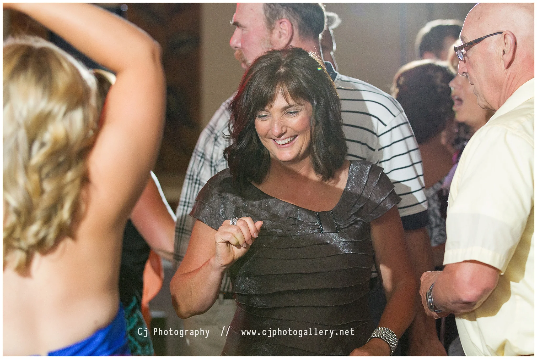 Cj Photography | Wisconsin Wedding Photography
