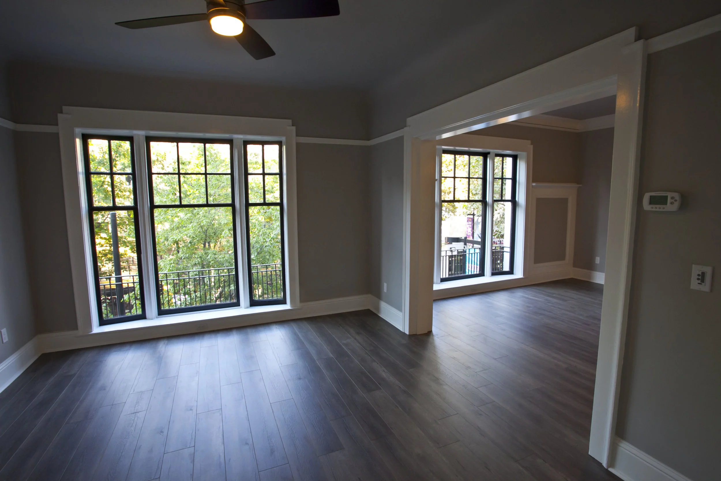 Open floor plan - Apt 22