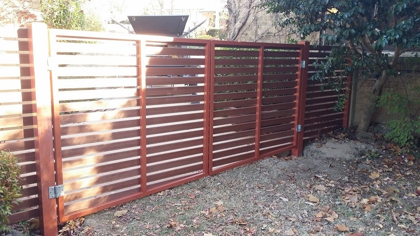 Fence 4.jpg