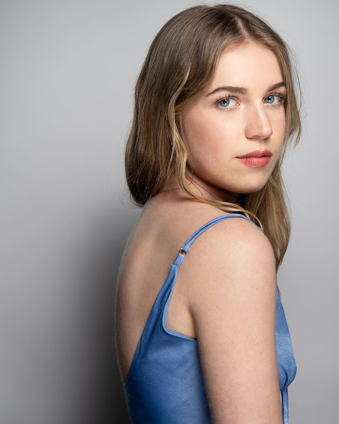 Headshots with 
🪻JULIETTE MARTIN🪻
.
#headshotsthatlooklikeyou #naturalportraits #actor #headshots #actorheadshots #sydney #melbourne #adelaide #marnyarothephotography