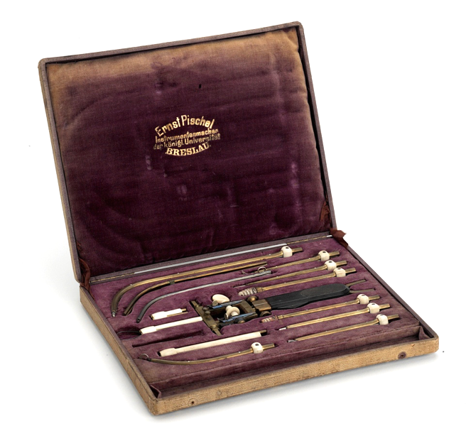 Surg -  Galvano–cautery  Outfit.png