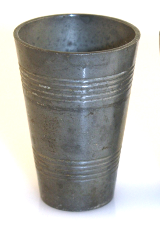 Apoth - Pewter Apothecary Measures.png
