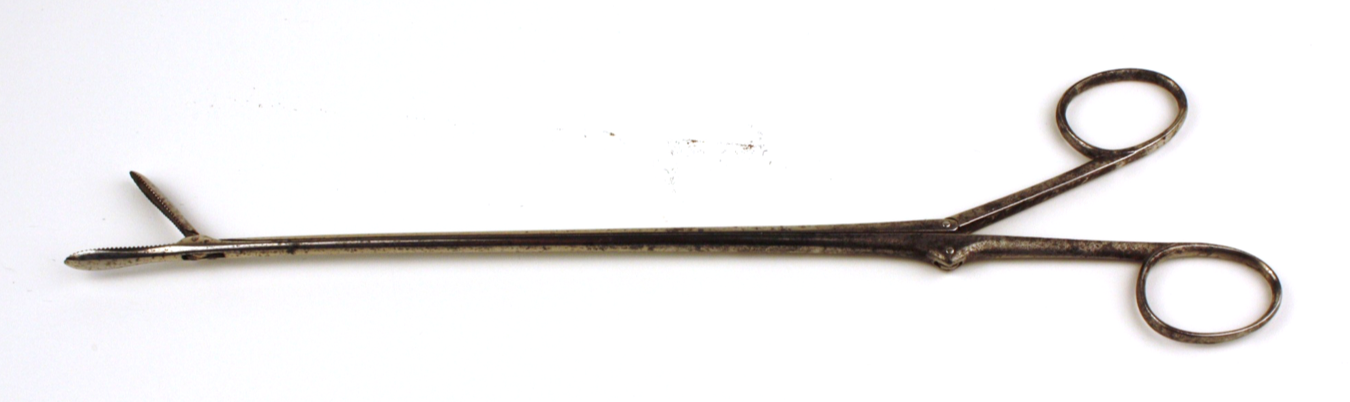 Surg - Mathieu’s Straight Vesico-urethral Forceps.png