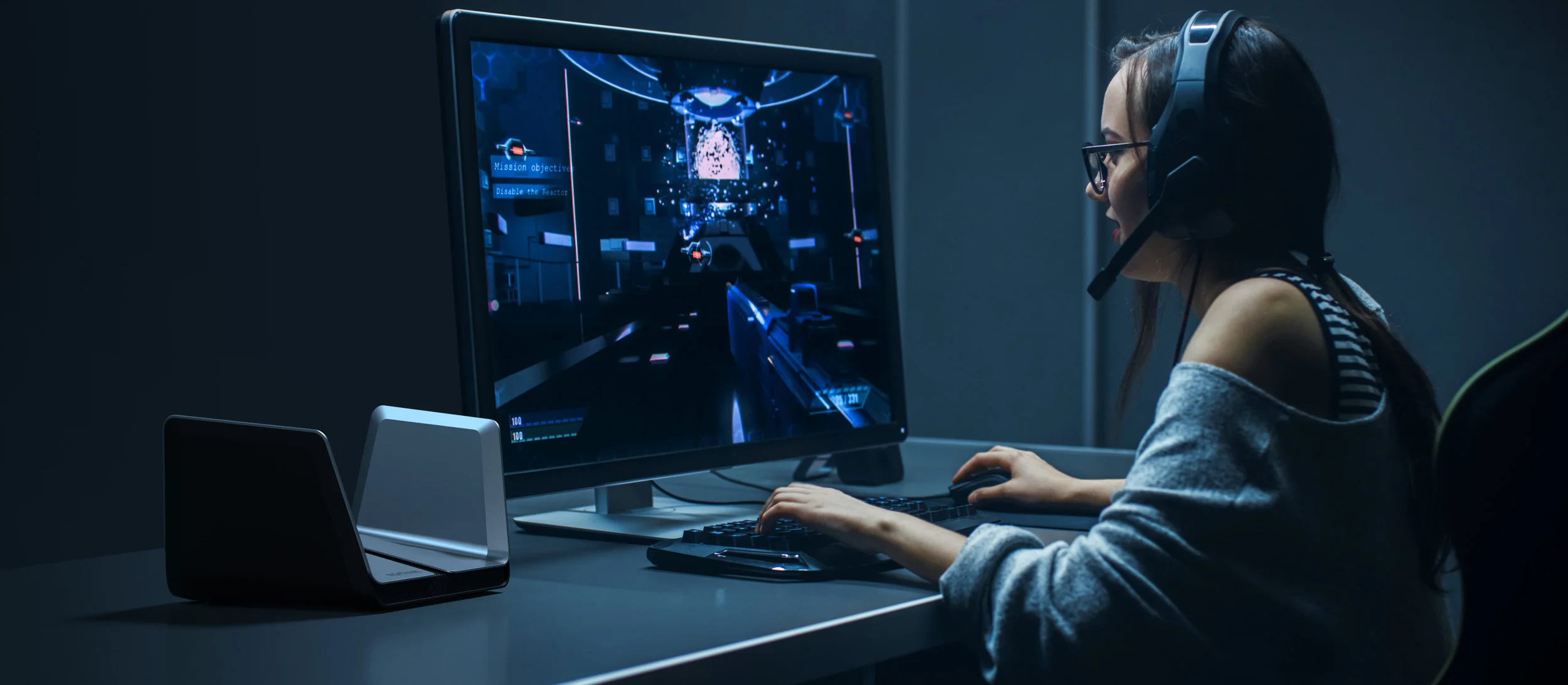 Netgear nighthawk rax80 desk gaming setup