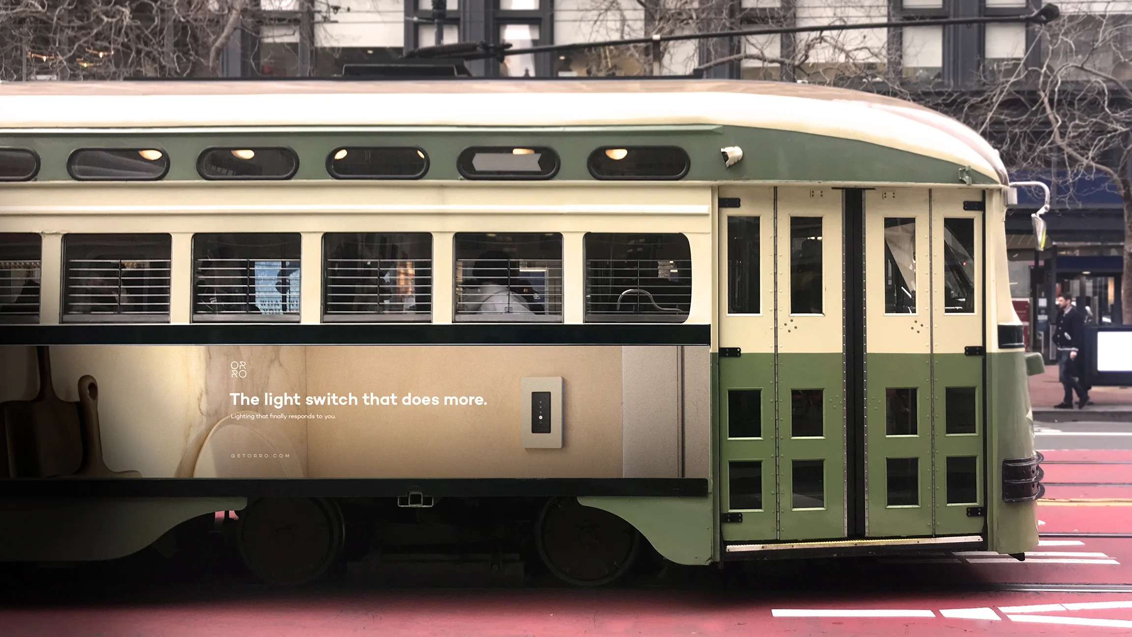 Enlisted_Web_Orro_TrainBillboard.jpg