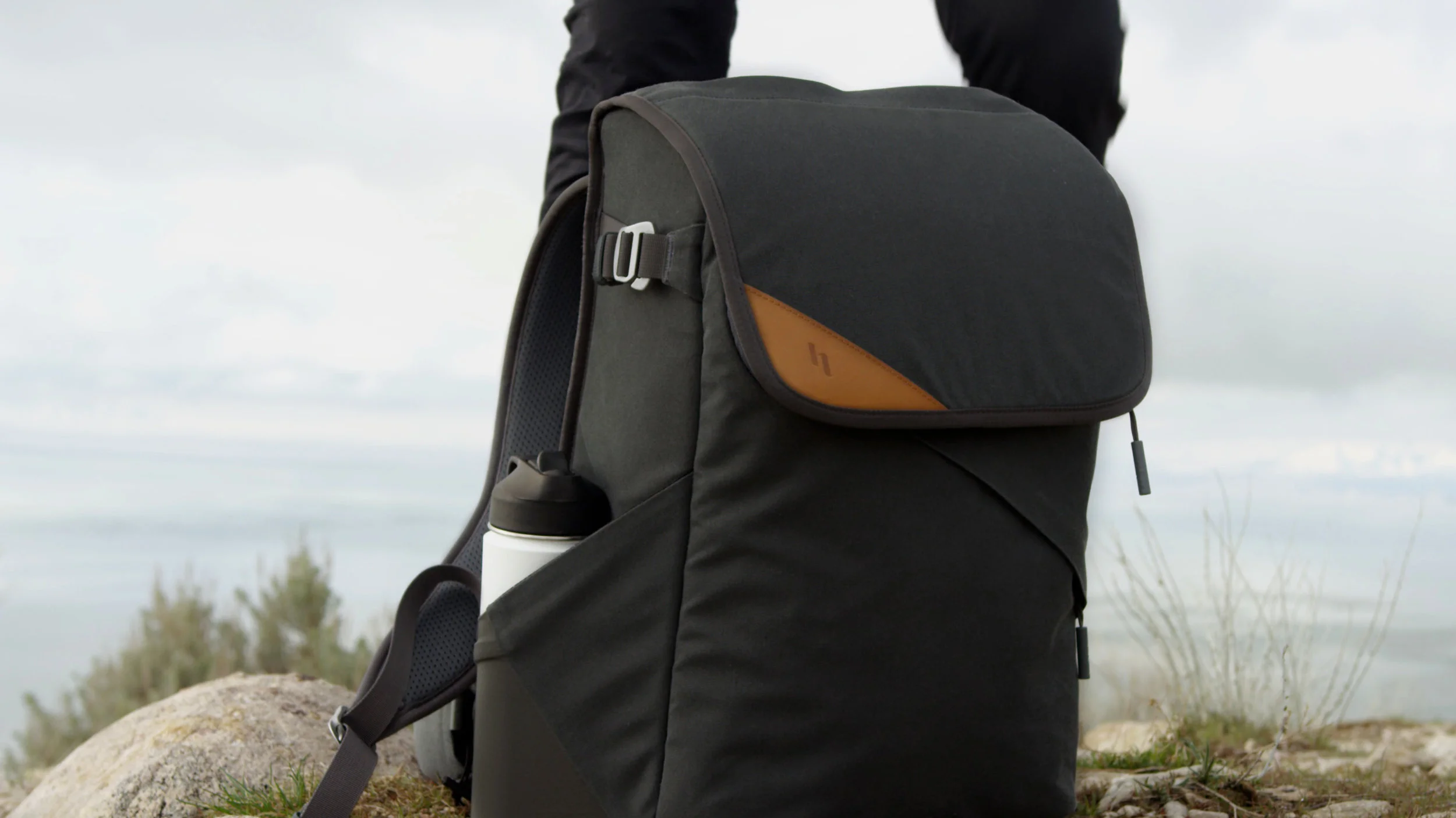 Holdland backpack closed