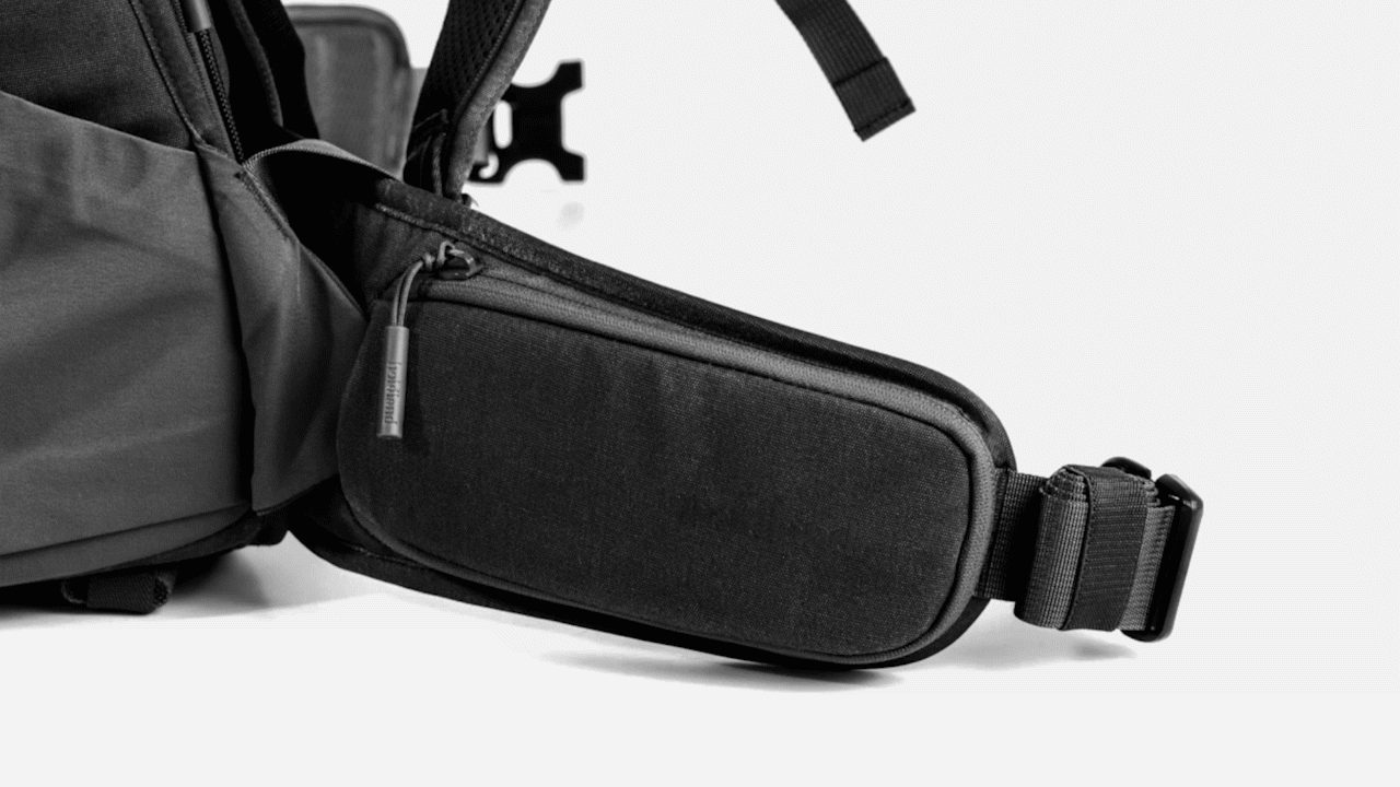 Holdland backpack hipbelt opening