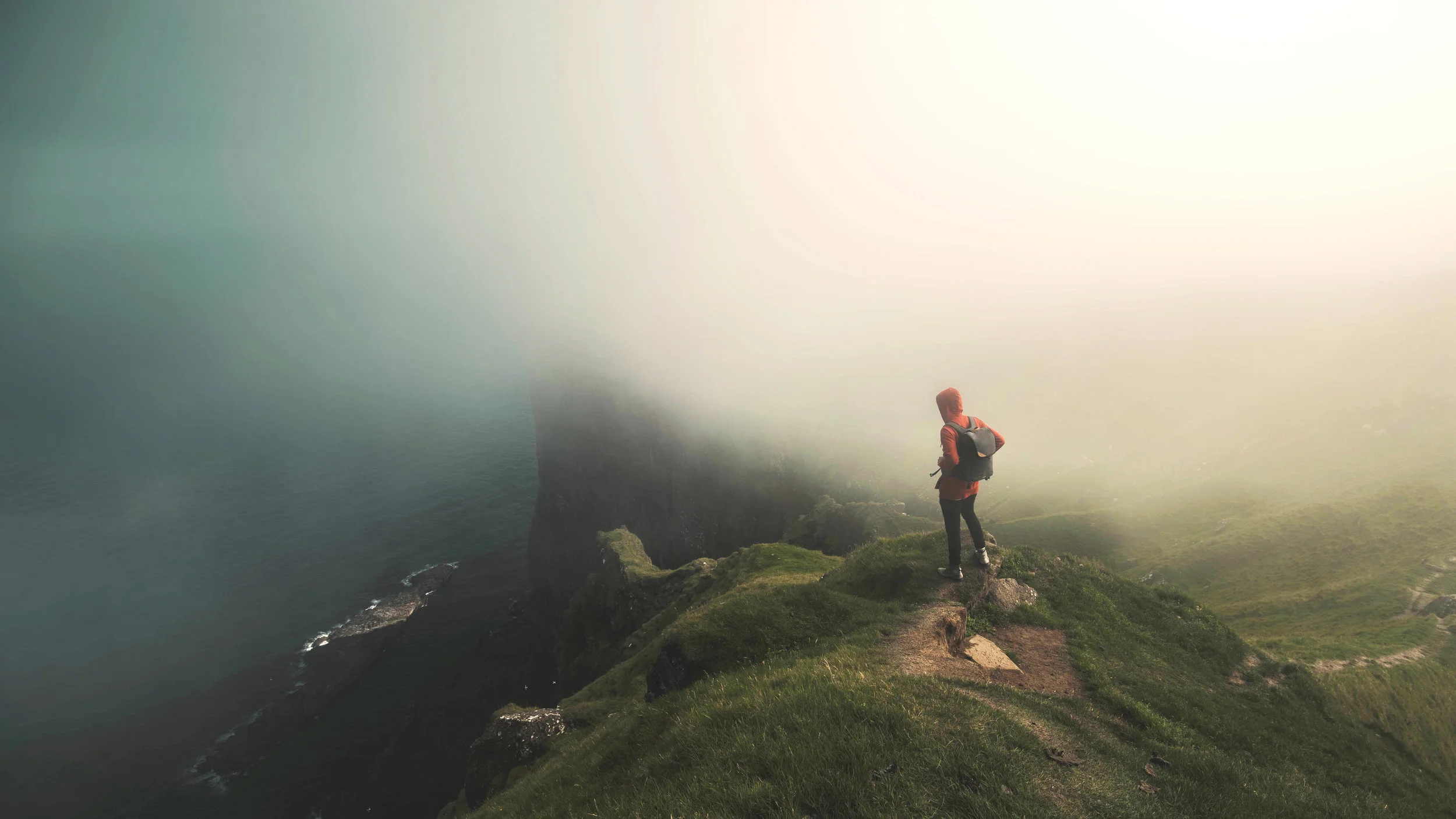 Holdland backpack mountaintop