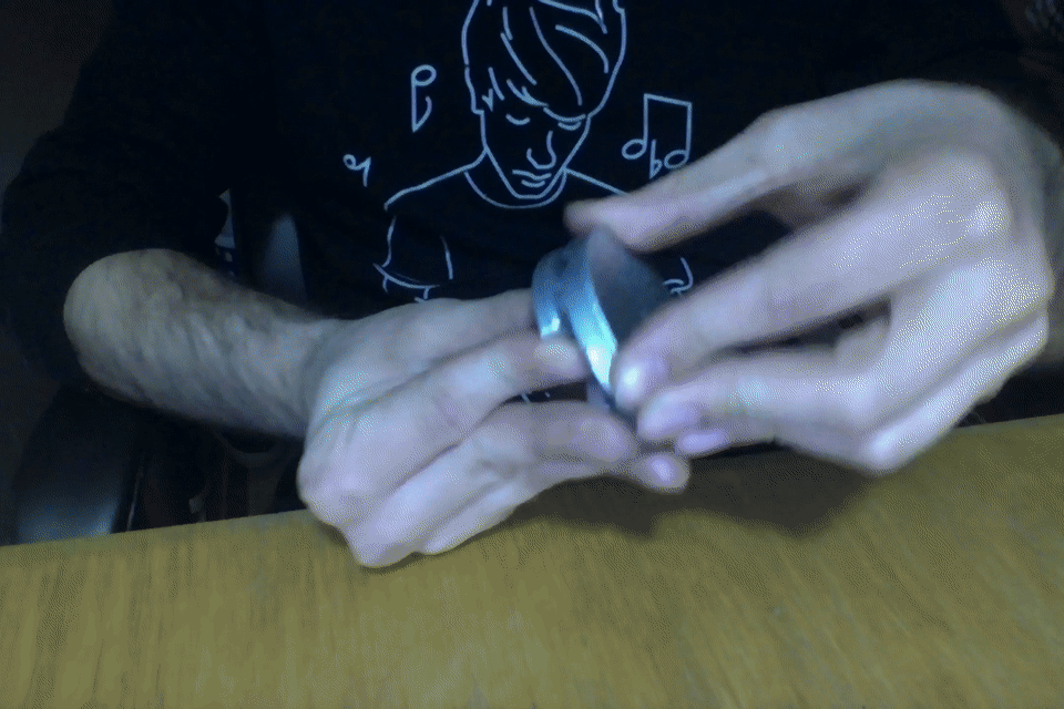 Kinematic coupling in action