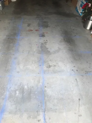 A (poorly) chalked grid for transferring enlarged sketches to the work surface (garage floor!)