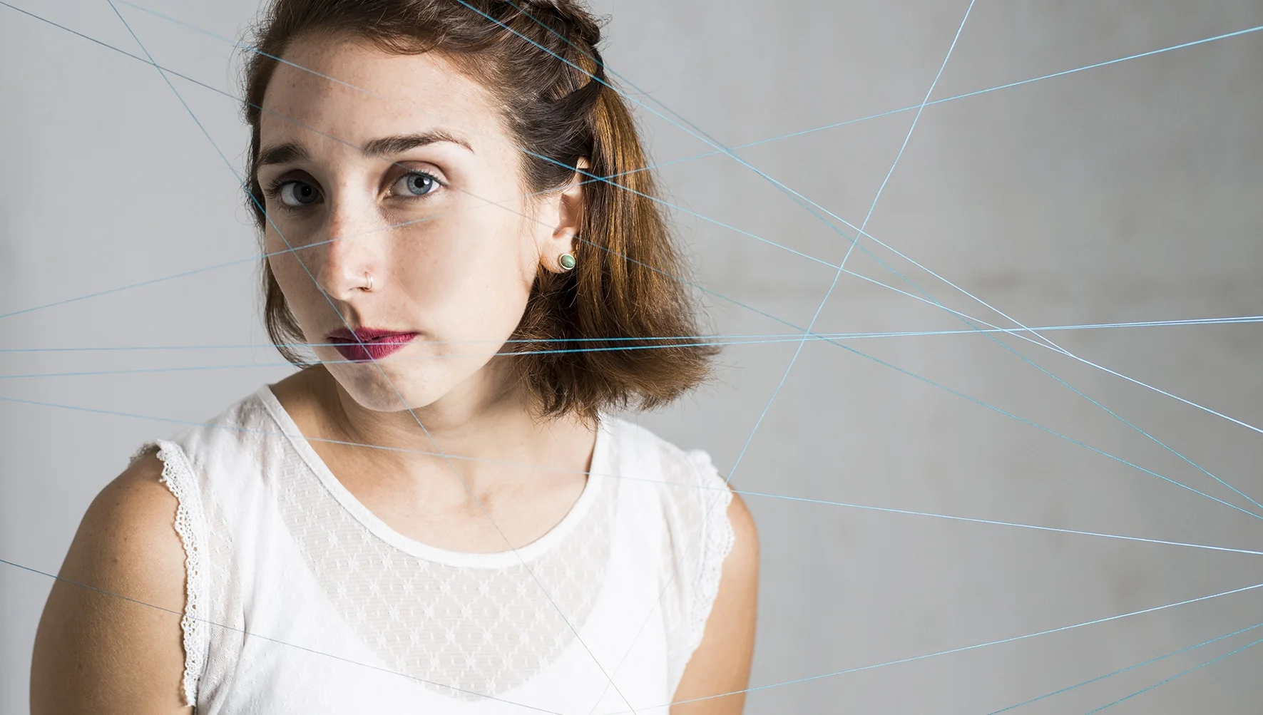 Mafe Caballero, entre imágenes y bordados