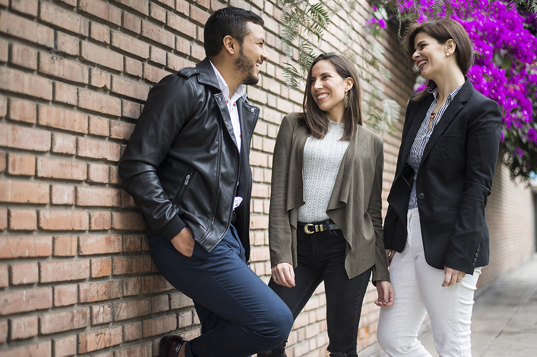 Compra su CLÓSET : Holy Style, Divina Ejecutiva e Infiltrada 