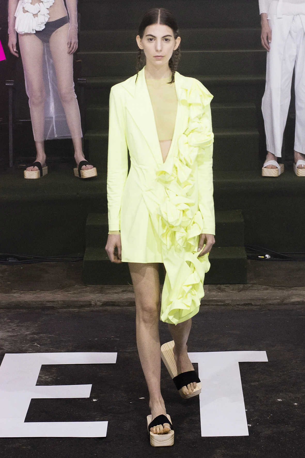 Galería : Nous Etudions PV18