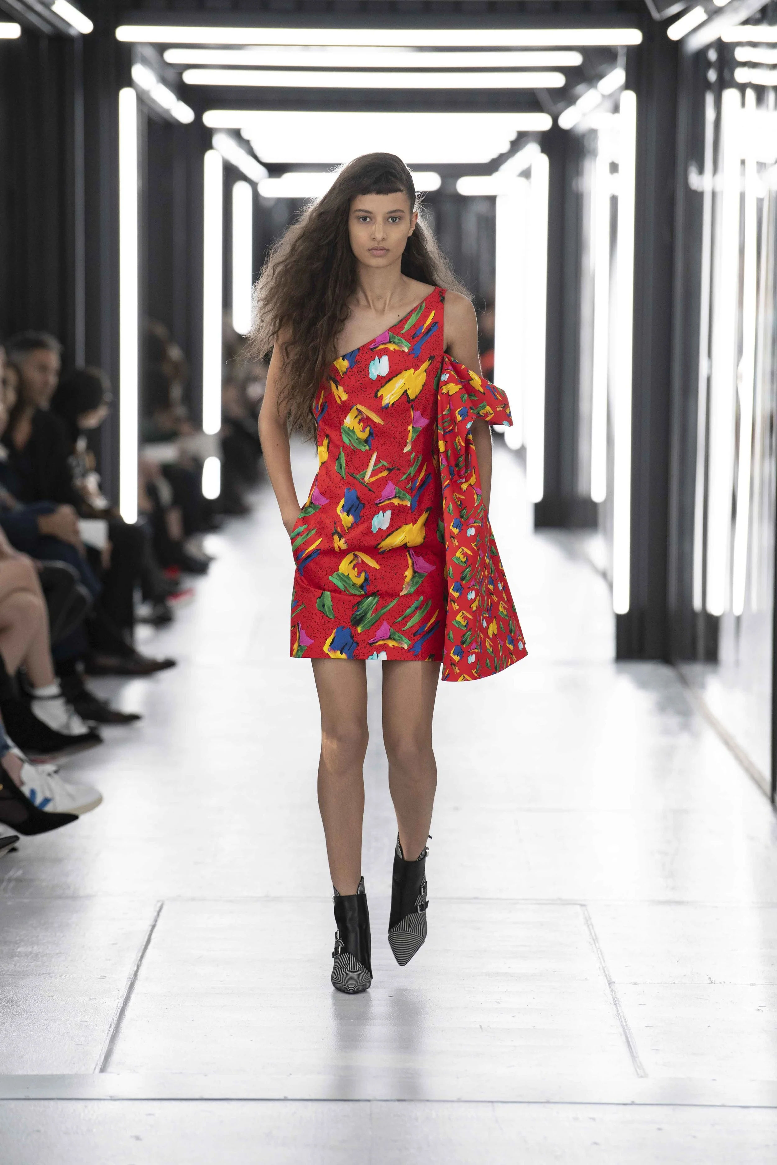 2- Louis_Vuitton_SS19_Look_19.jpg