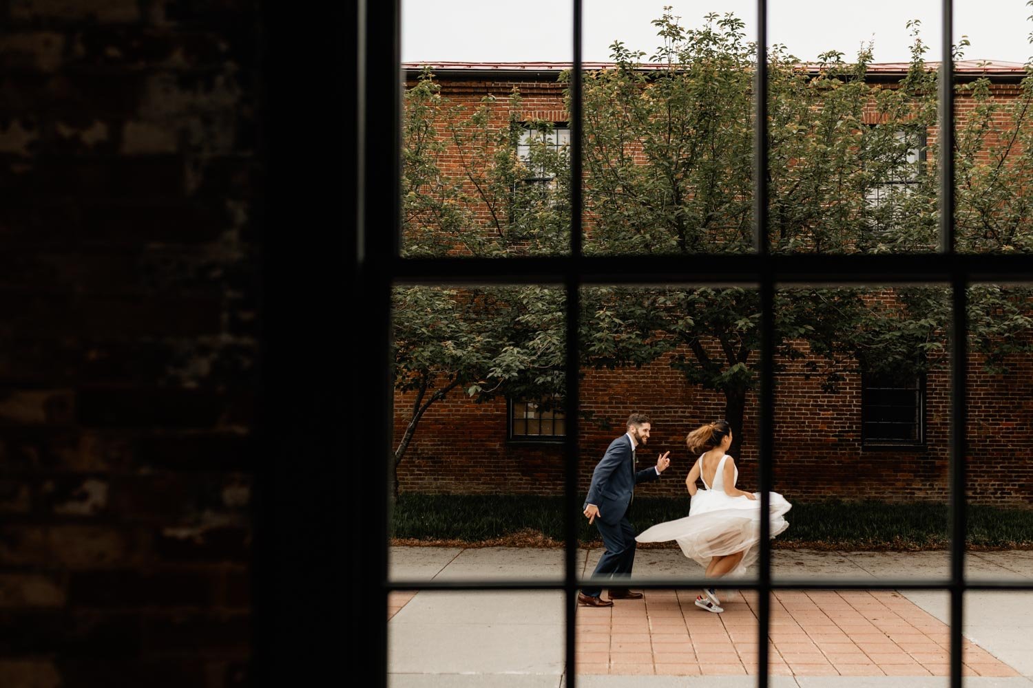 dc baltimore philly destination wedding photographer washignton mill dye house by barbara o photography-66.jpg