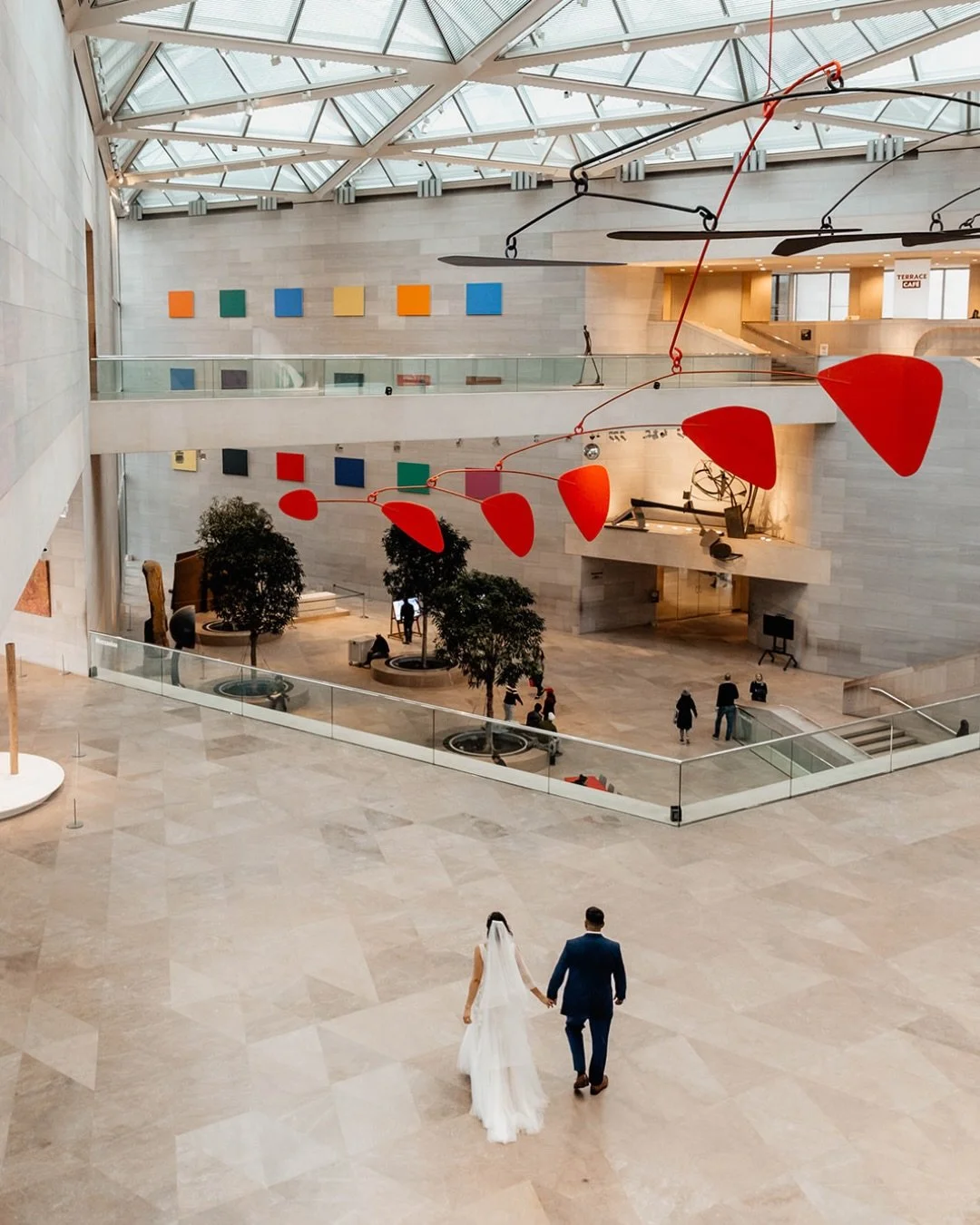 Rain ✔️ Cold ✔️ Sleet ✔️ Snow ✔️ All in one day!

Gabriela and Carlos eloped at the DC War Memorial, and the weather said &lsquo;challenge accepted&rsquo;. 

Their families are from Puerto Rico and Florida, and weren&rsquo;t ready for so much cold, b