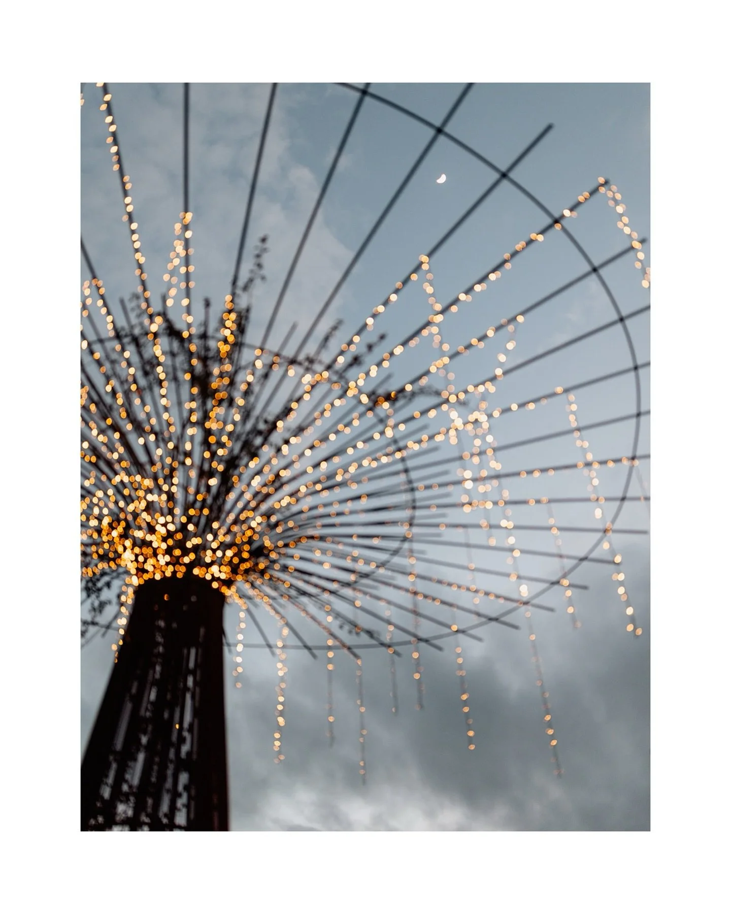 Night one of a destination wedding in the Algarve, Portugal, and they went hard!

I love a welcome party! It&rsquo;s such a fun way to visit with all your guests before the heightened emotions of the big day! 

If you can swing it, eat, drink, and be