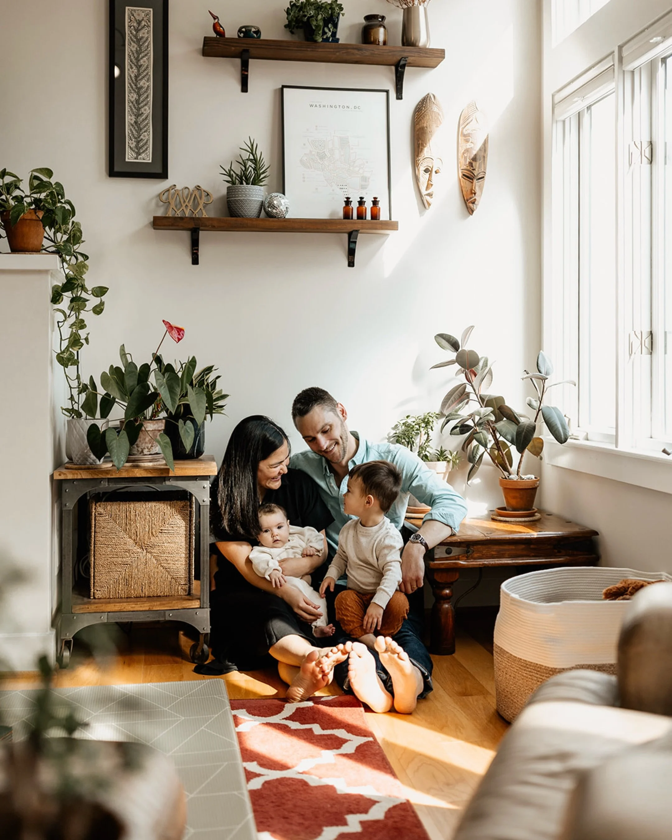 You don&rsquo;t have to wrangle the kids into matching outfits and drag everyone to a studio for good family photos. (Promise.)

An in-home session means we shoot right where you live! I love a kitchen table and your couch that&rsquo;s seen a thousan