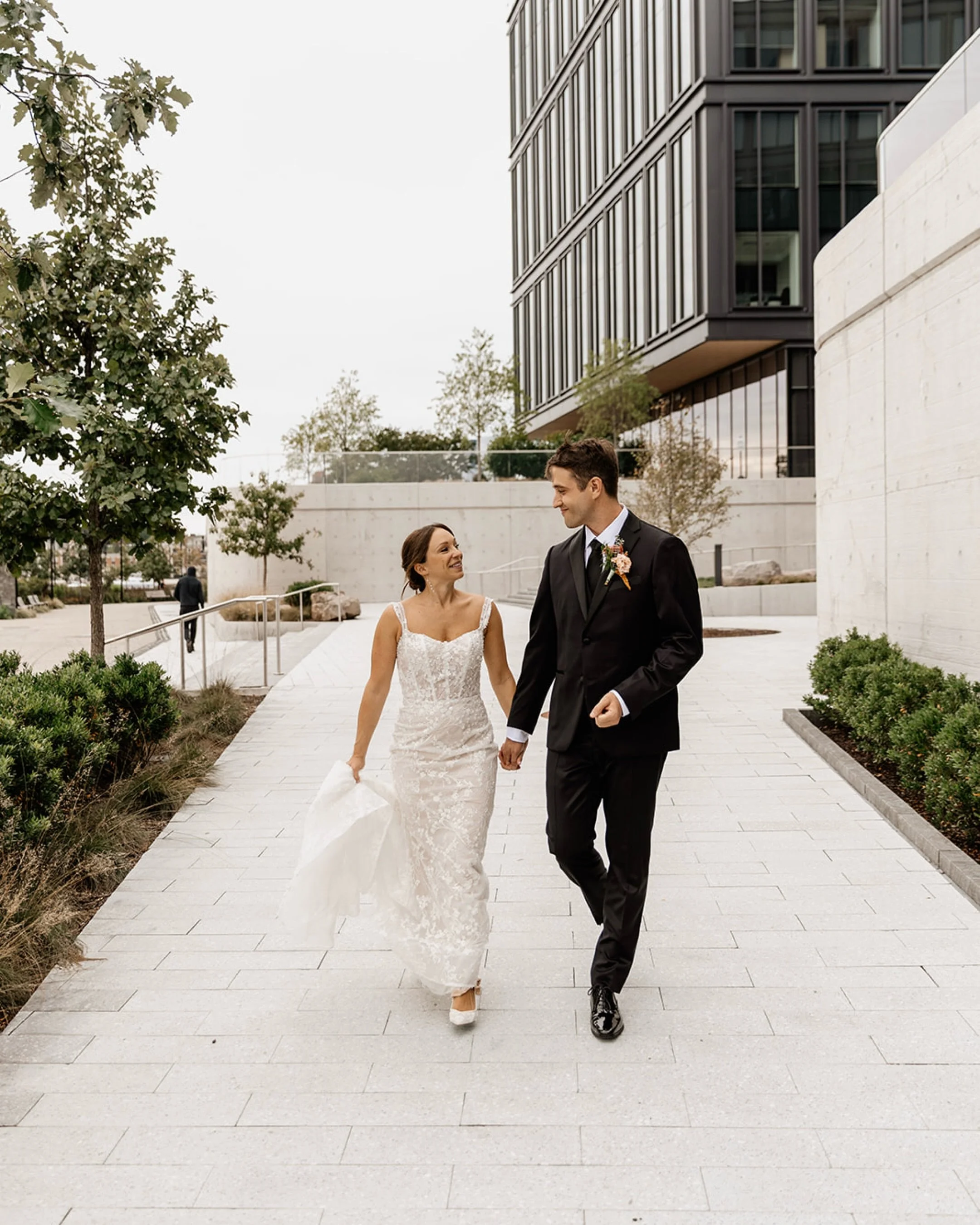 Garden portraits first, then a party in an old mill. The perfect Baltimore wedding day.

These two kicked things off at Cylburn Arboretum, soaking up the greenery and soft light, then headed to the Dye House at Mt. Washington Mill, where the brick wa
