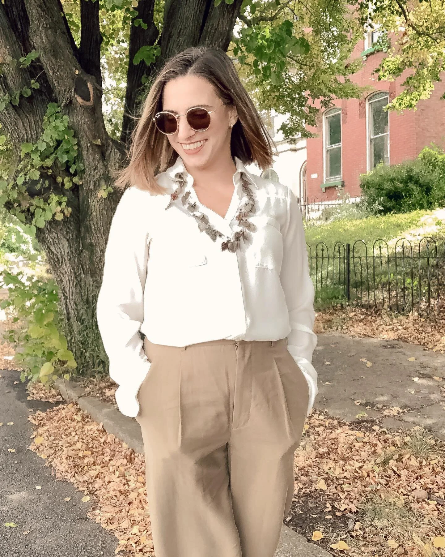 I&rsquo;m feeling like Fall! 🍁🍂🌾 Use my outfit as a reminder to start drawing up your 2021 annual plan. 🗓 😁