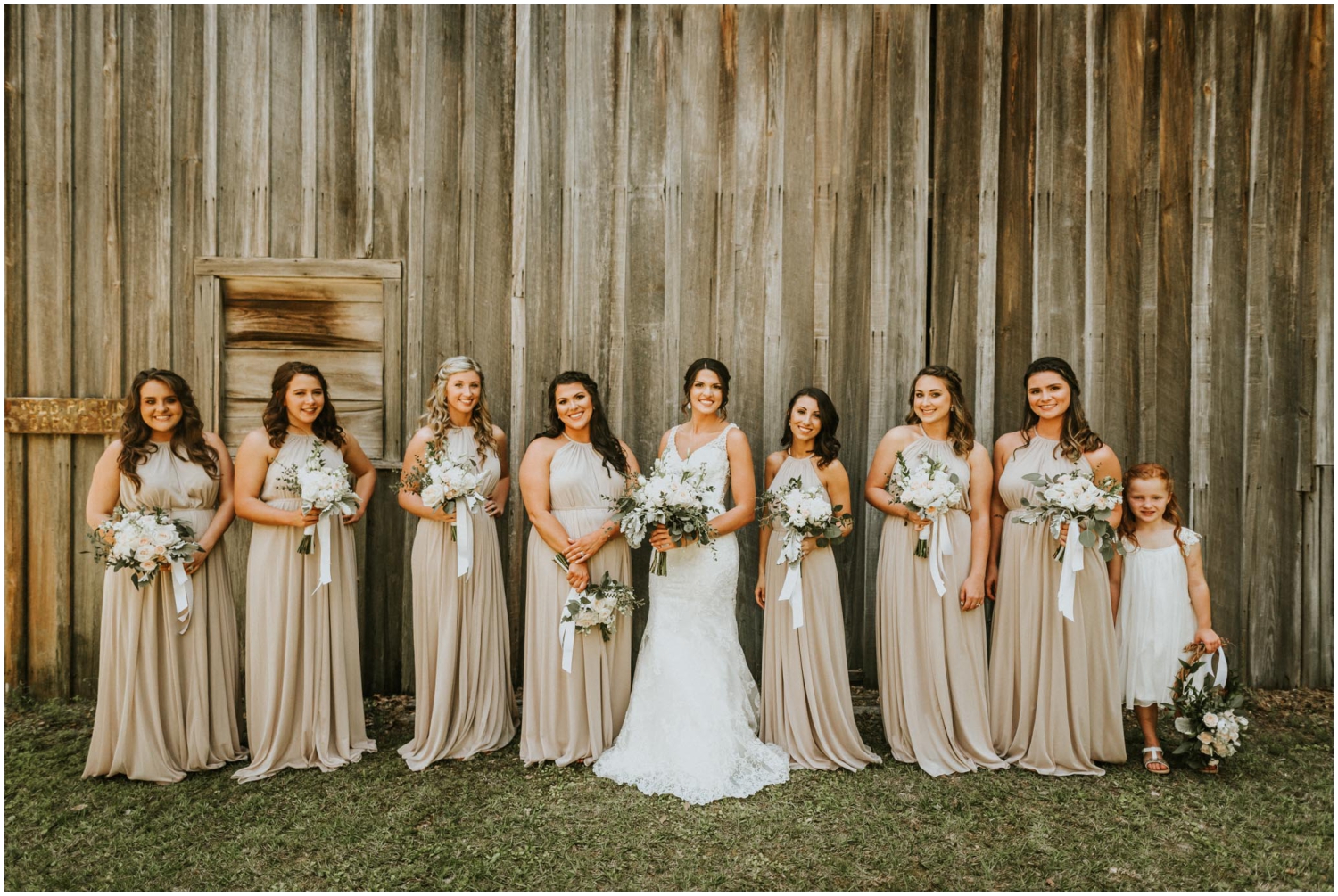  bridesmaids and bride 