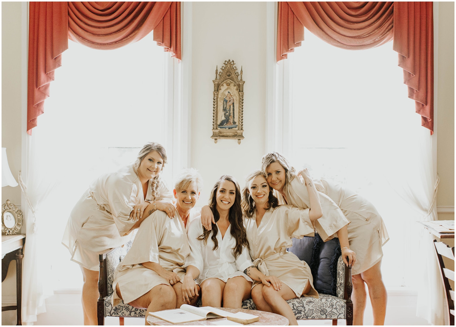  Bride and her Bridesmaids 