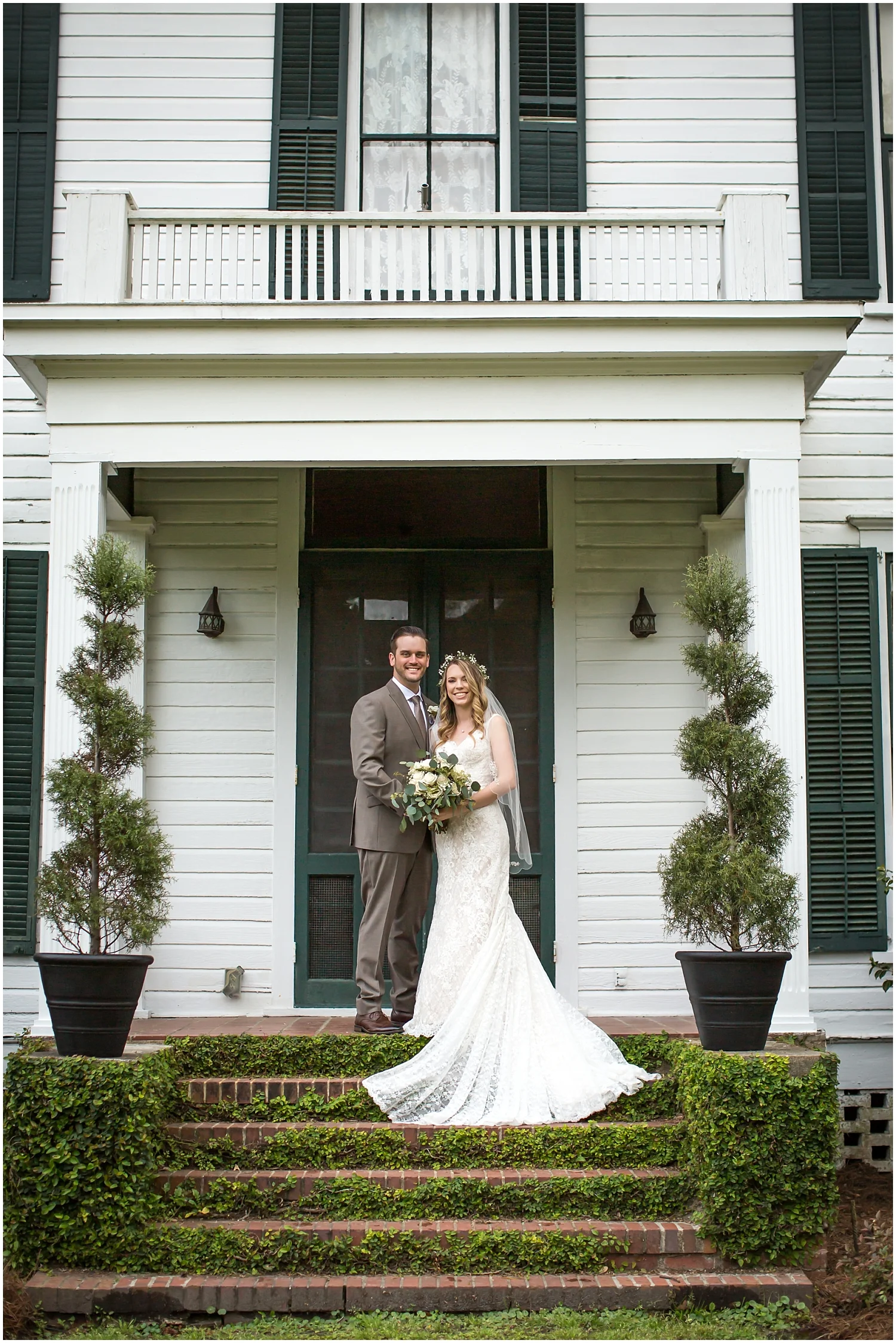  bride and groom in front of the Glen Venue 