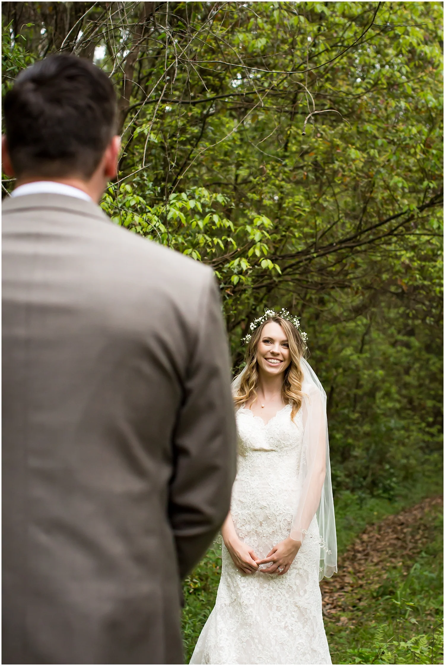  bride and groom’s first look 