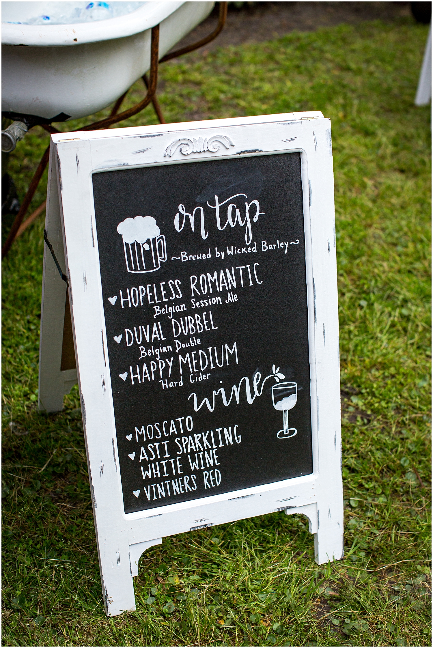  wedding cocktails sign 