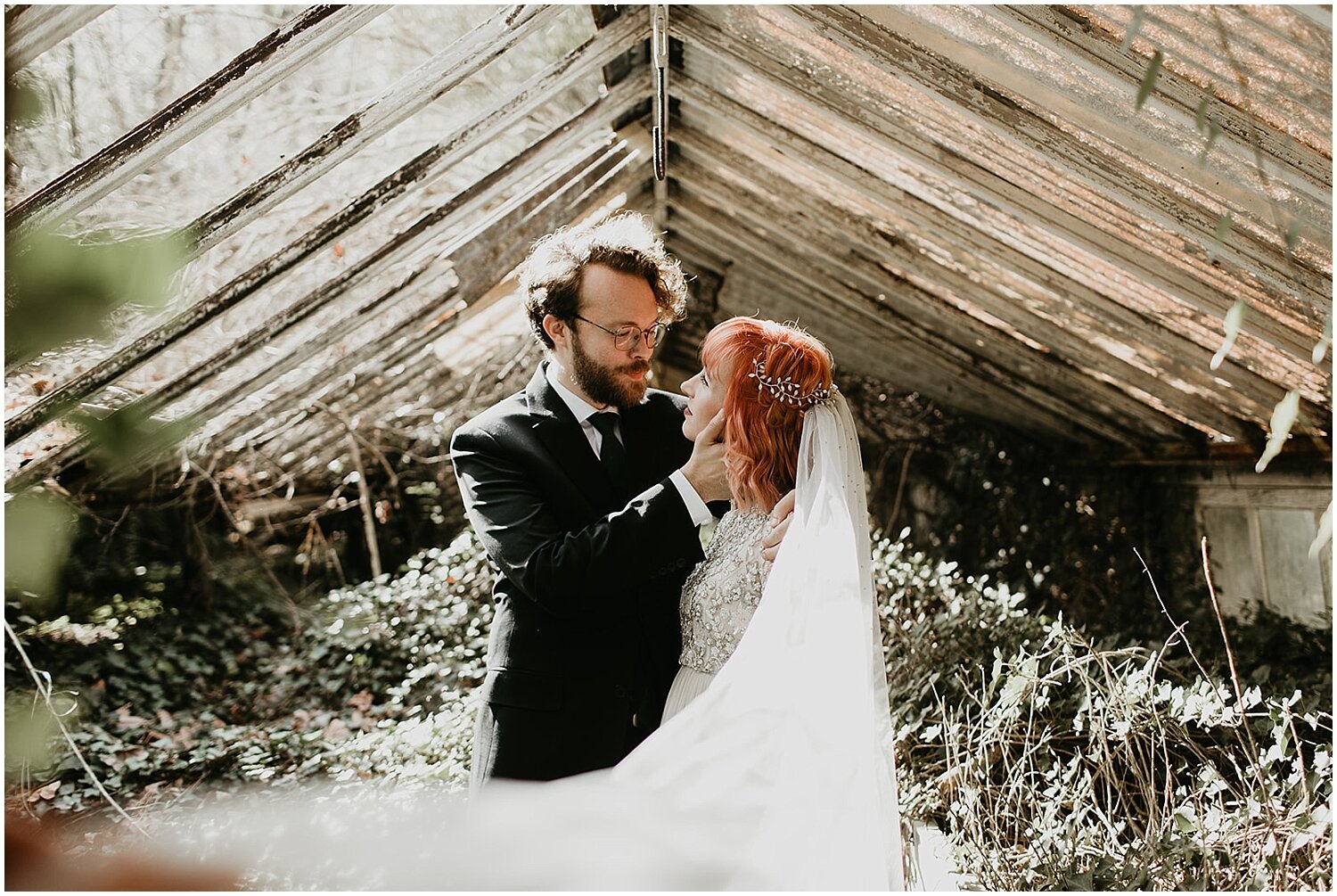  bride and groom at the glen venue 