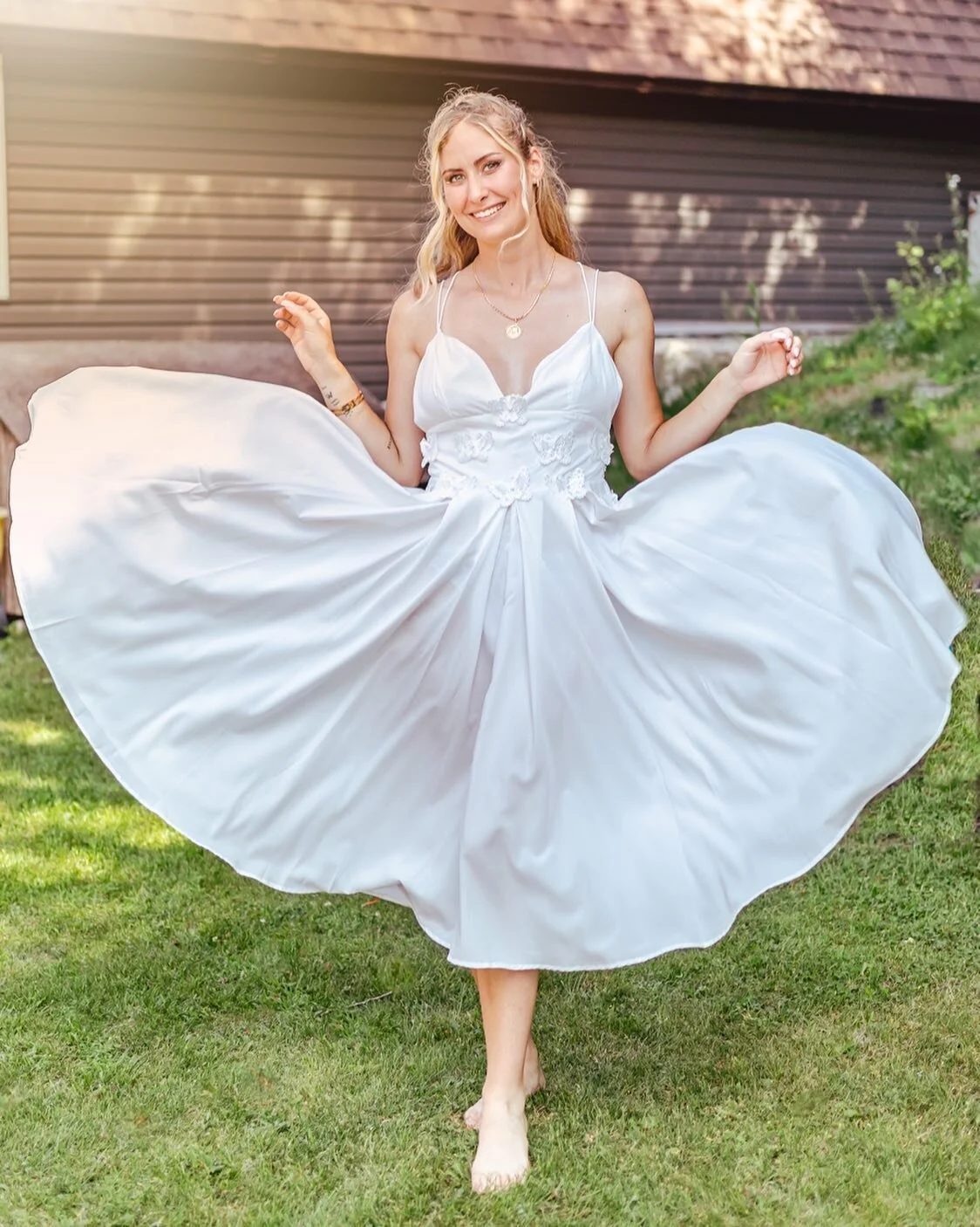 I love a golden opportunity for a Marilyn Monroe moment 🔥🔥🔥 My Sister @bail3xy on the day of her bridal shower ❤️
-
-
-
-
-
#portraitphotographer #torontophotographer #montrealphotographer #marilynmonroe #bridalshower