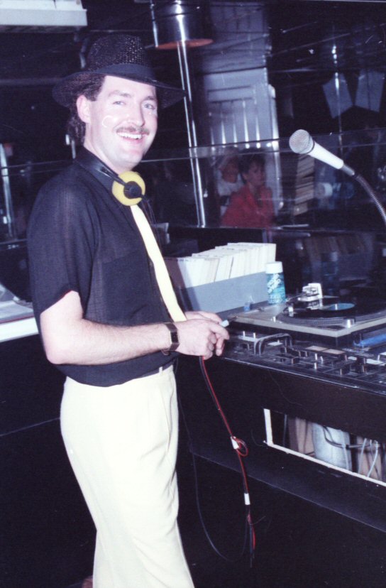 DJ Roscoe.jpg