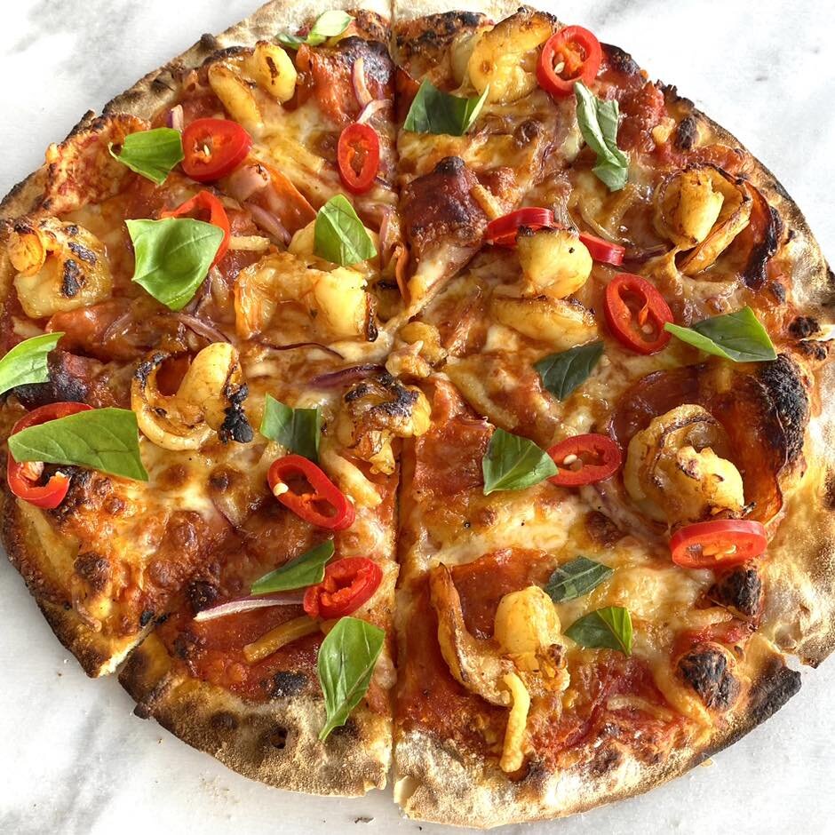 Have you tried our Tipsy Prawn Pizza? It&rsquo;s a delicious pairing of - Pernod marinated prawns, salami, chili, red onion, basil and mozzarella. 🤤

Is you mouth watering yet? Be sure to drop in say hi and enjoy this tasty delight! 
.
.
.
.
.
.
.
.