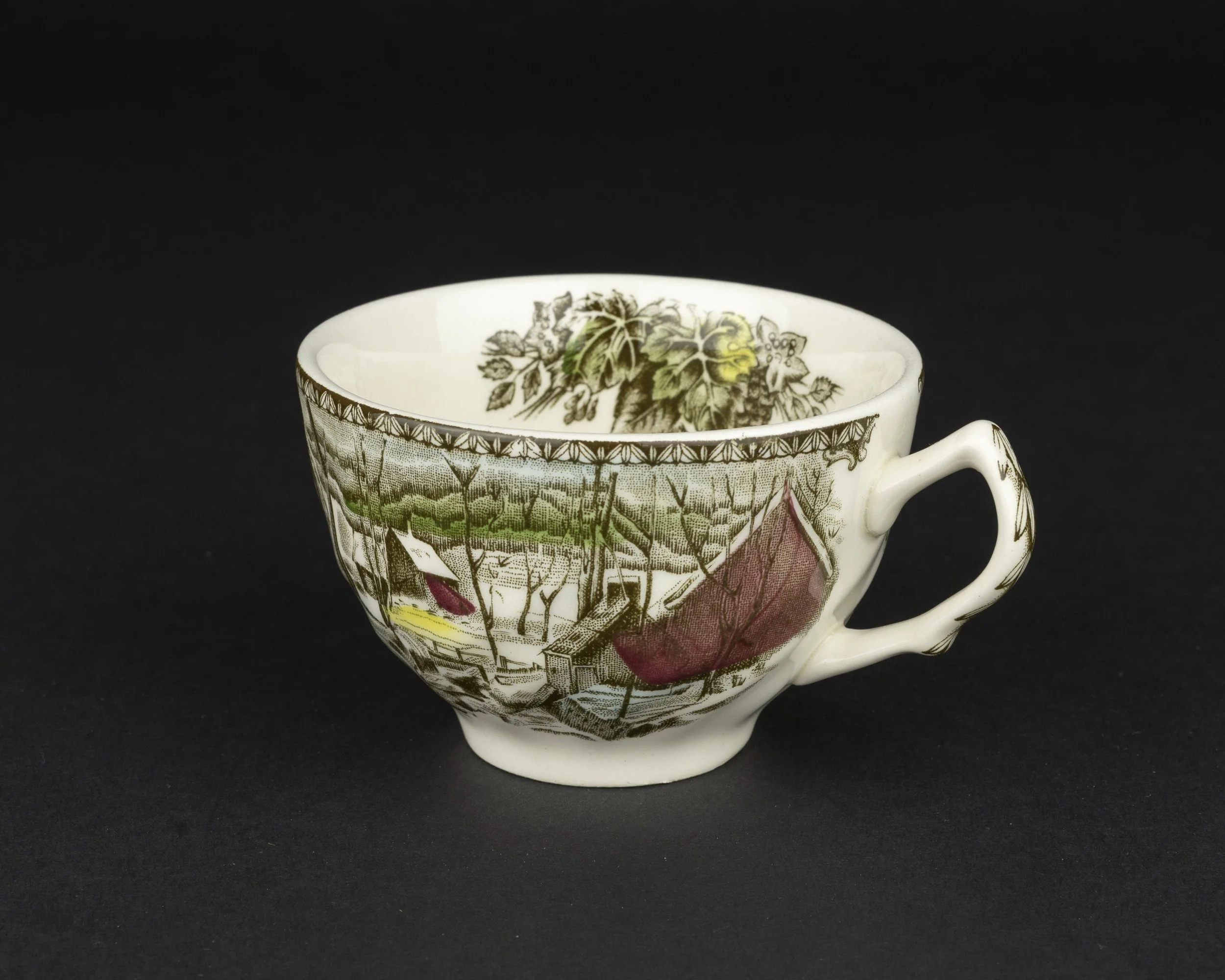 Friendly Village Saucers
