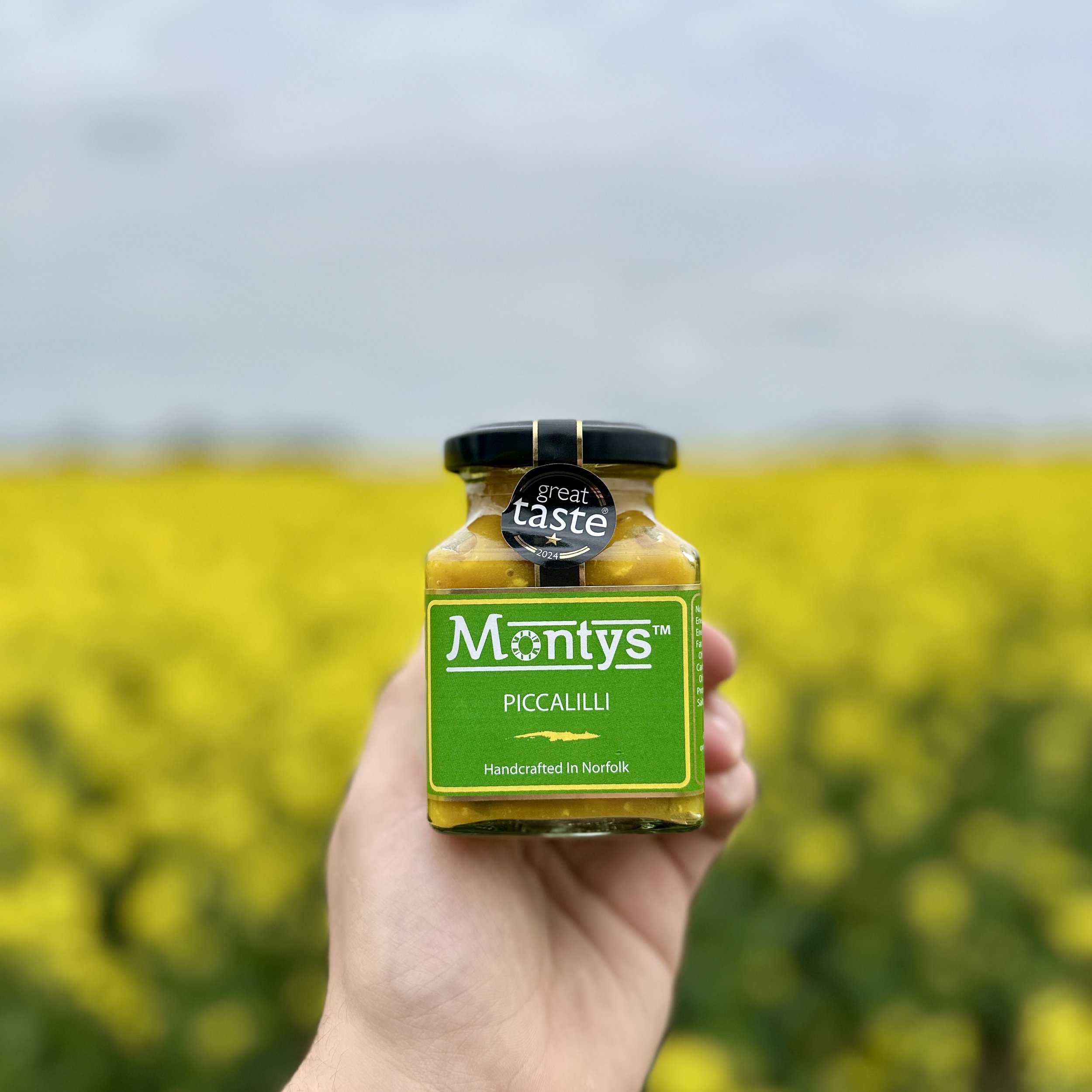 Montys Piccalilli