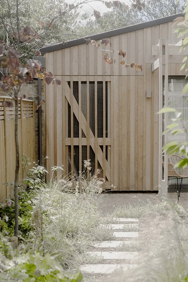 Francisco Sutherland Studio_Garden room 23 web.jpg