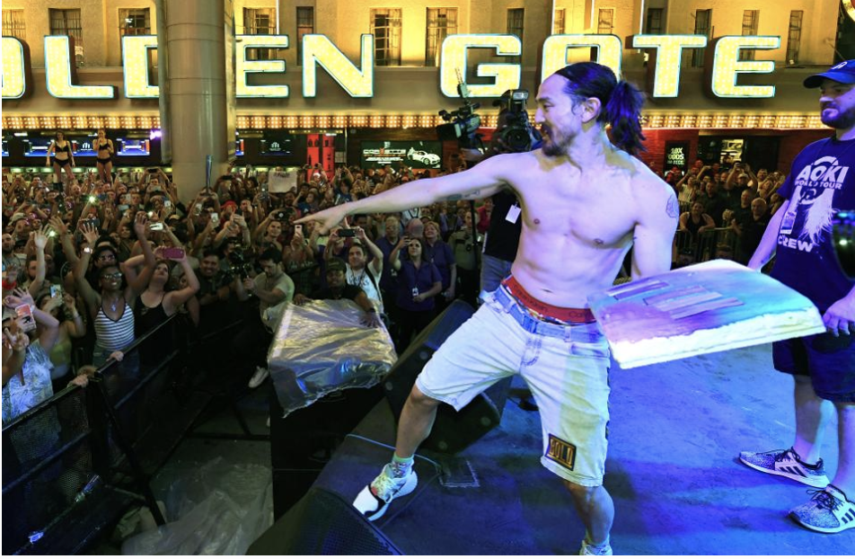 Pressing Pause: With Gigs Gone And Pay Plummeting, Musicians Invest In Superfans