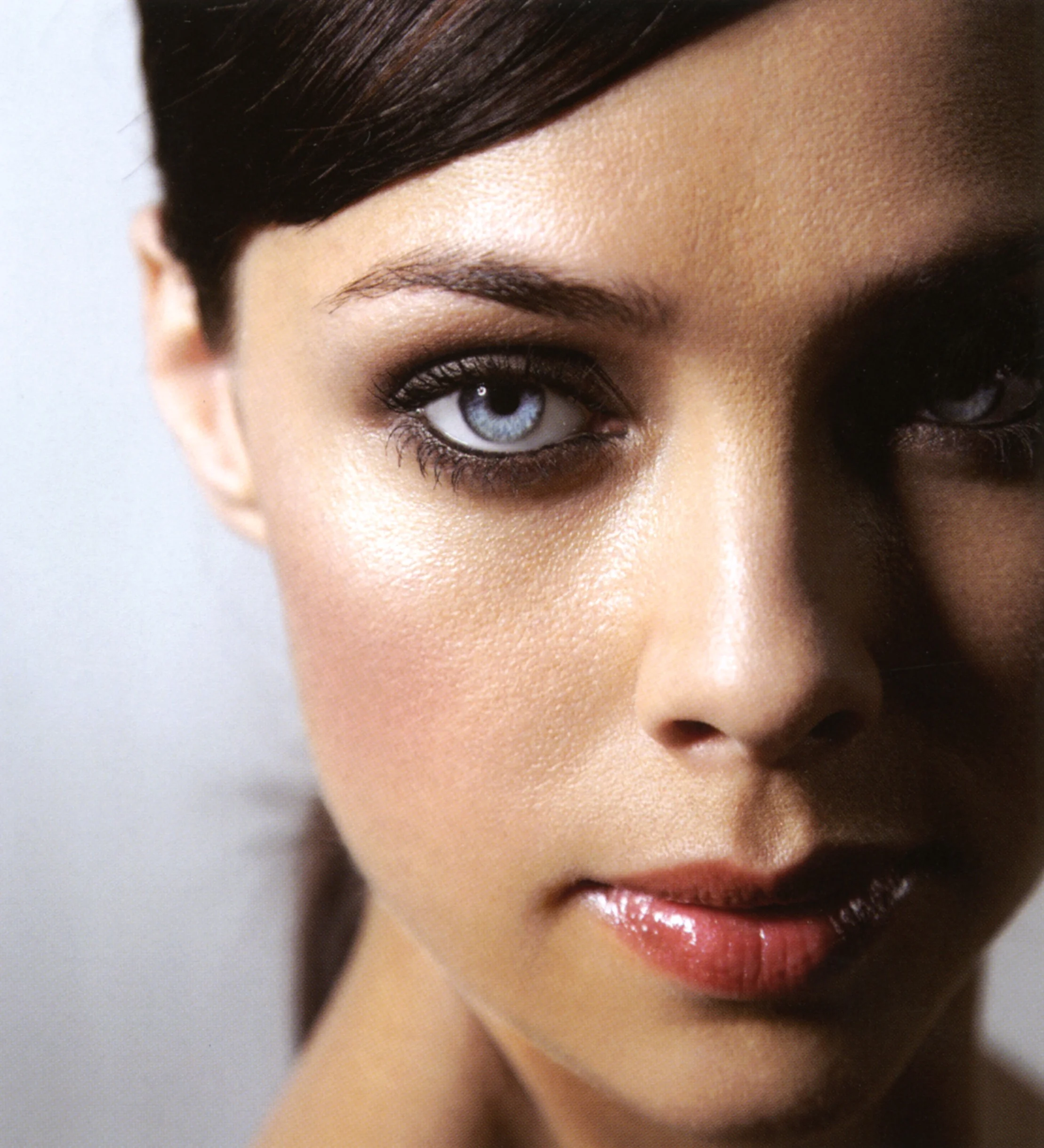Eva Bogdalska make-up hair