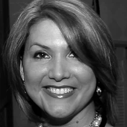ANGELA GONZALEZ-ROWE Manager of Franchise Development Red Lion Hotels Corporation