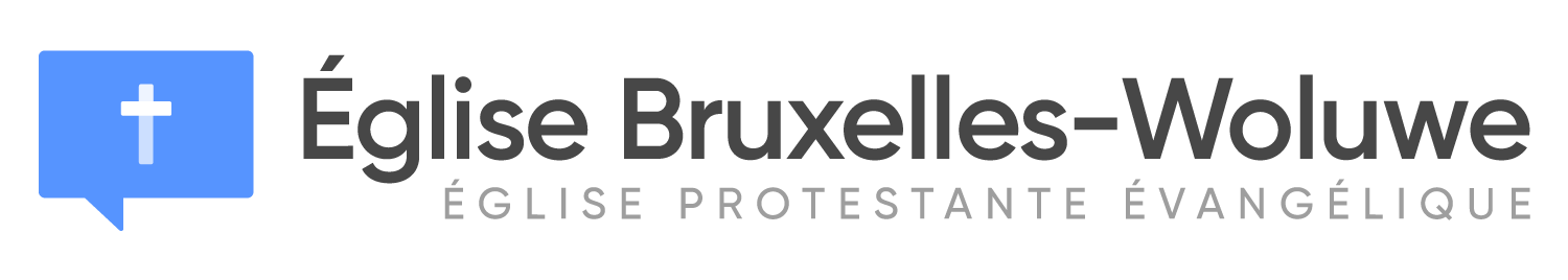 Logo de l'Église Bruxelles-Woluwe, Église Protestante Évangélique, avec une icône de croix dans un speech bubble bleu.