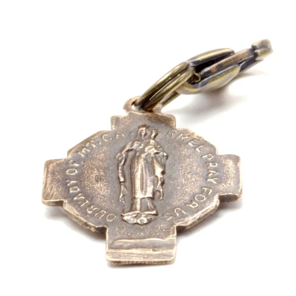 Cross_Scapular_Medal2.jpg
