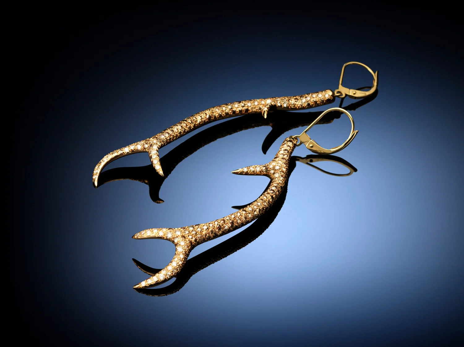 Soha Sardinia Cervo Diamond Earrings - Lux Studio